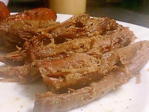 スロークッカーでほろほろ、牛肉の中華風煮込み。